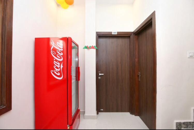 אמריצר Forever Inn Hotel Near Golden Temple מראה חיצוני תמונה